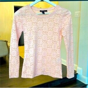 NWOT FOREVER 21 long sleeves lace top size s